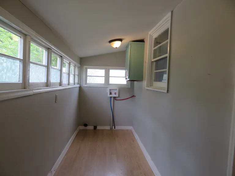 516 Hudgens St — Photo 9