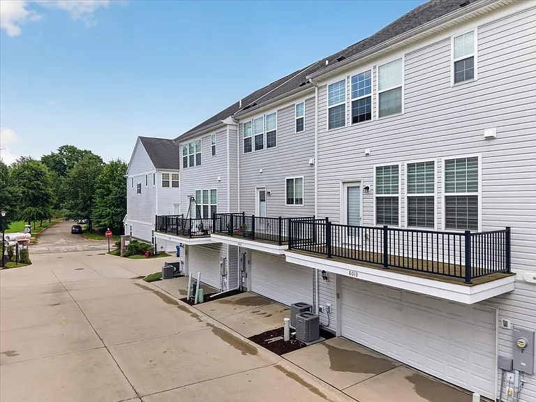 8013 Central Park Dr — Photo 33