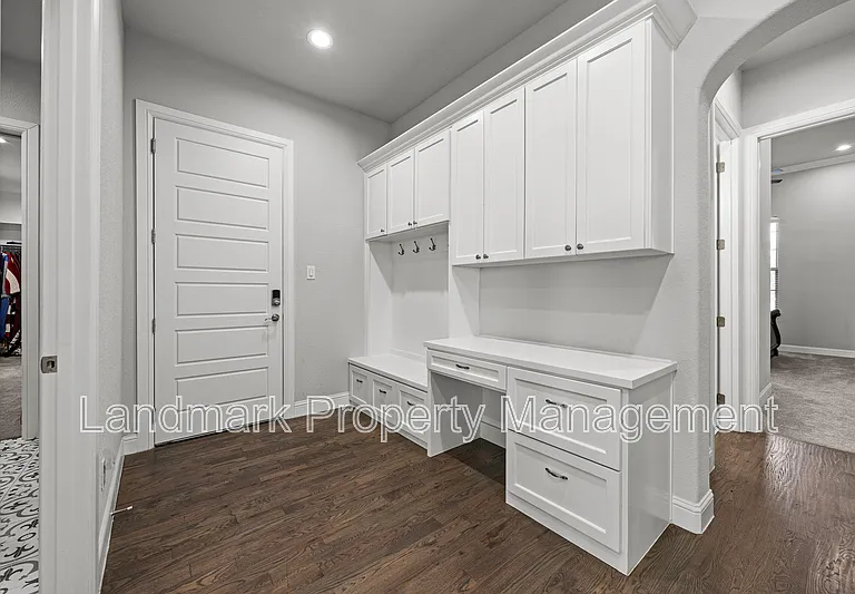 6381 Rigel Rd — Photo 36