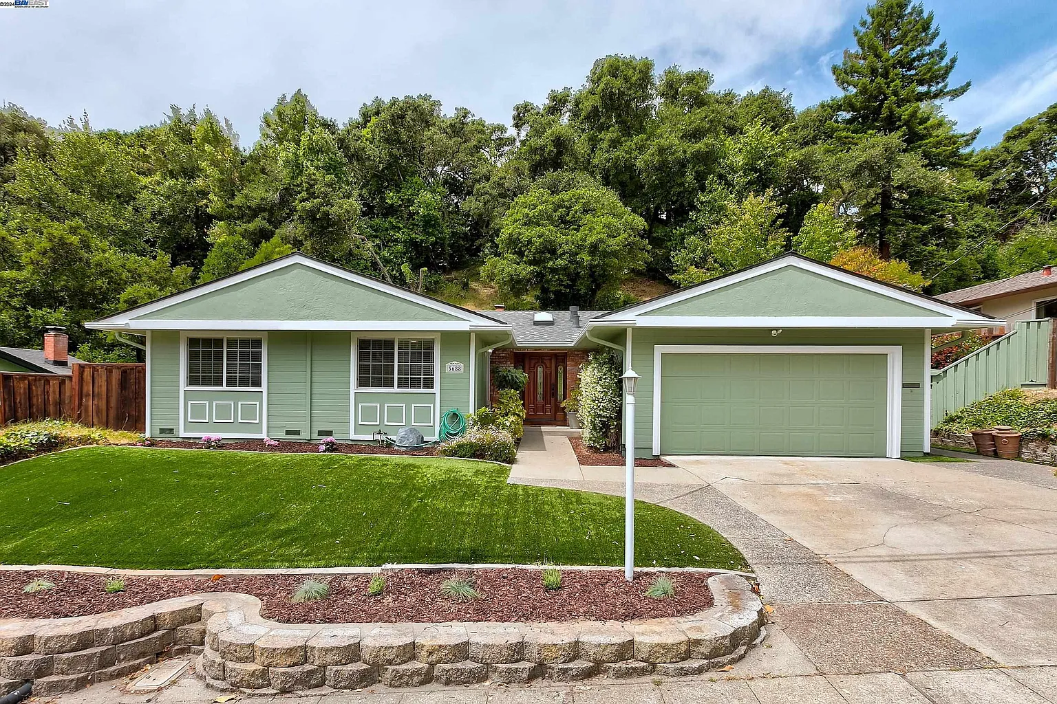 5688 Cold Water Dr photo 1