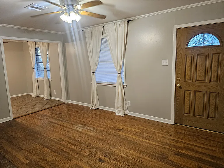 114 Fairlane Dr — Photo 20