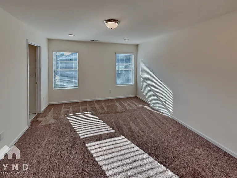 7123 Bentz St — Photo 7