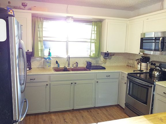 Kitchen opposite Living