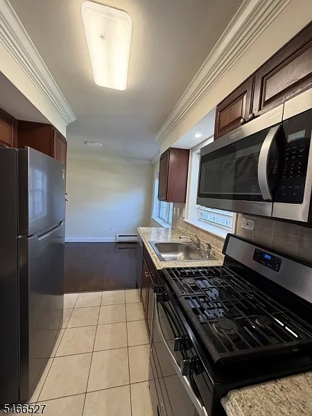 1 bed, 1.0 bath, 860 sqft, $2,250 — Photo 4