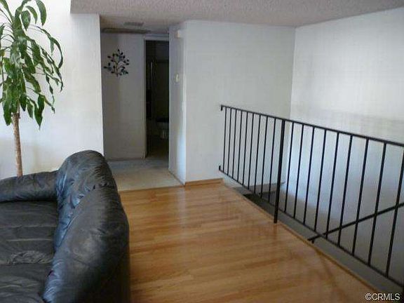 4th image of 1218 S Cypress Ave APT F