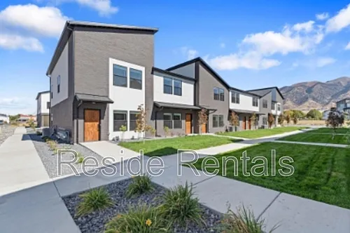 35 N Gateway Dr #2 Photo 1 35 N Gateway Dr #2 Photo 1