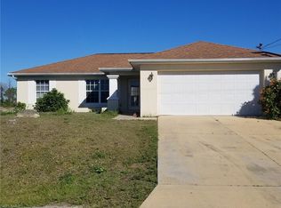 3906 6th St SW, Lehigh Acres, FL 33976