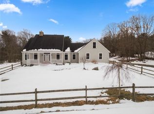 540 Fish Hill Rd, West Greenwich, RI 02817