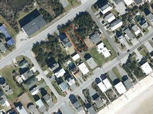 404 S Topsail Dr, Surf City, NC 28445