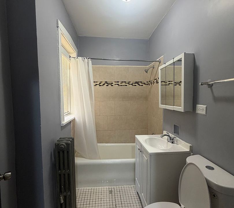 1st image of 7001 S Aberdeen St #1055-3