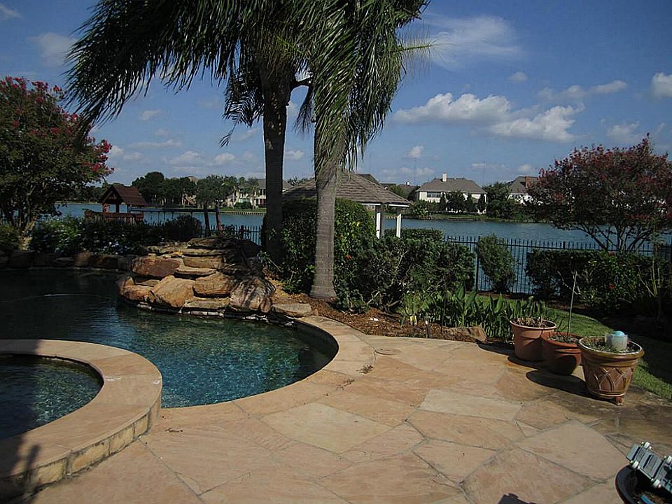 1st image of 1741 Northshore Dr