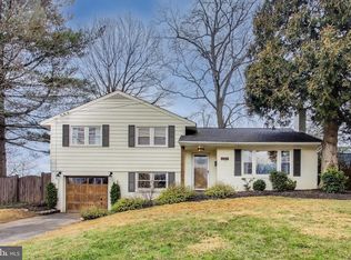 7311 Foxe Pl, Springfield, VA 22151