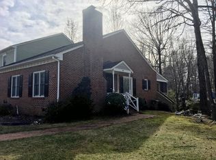 105 Granby Ct, Cary, NC 27511