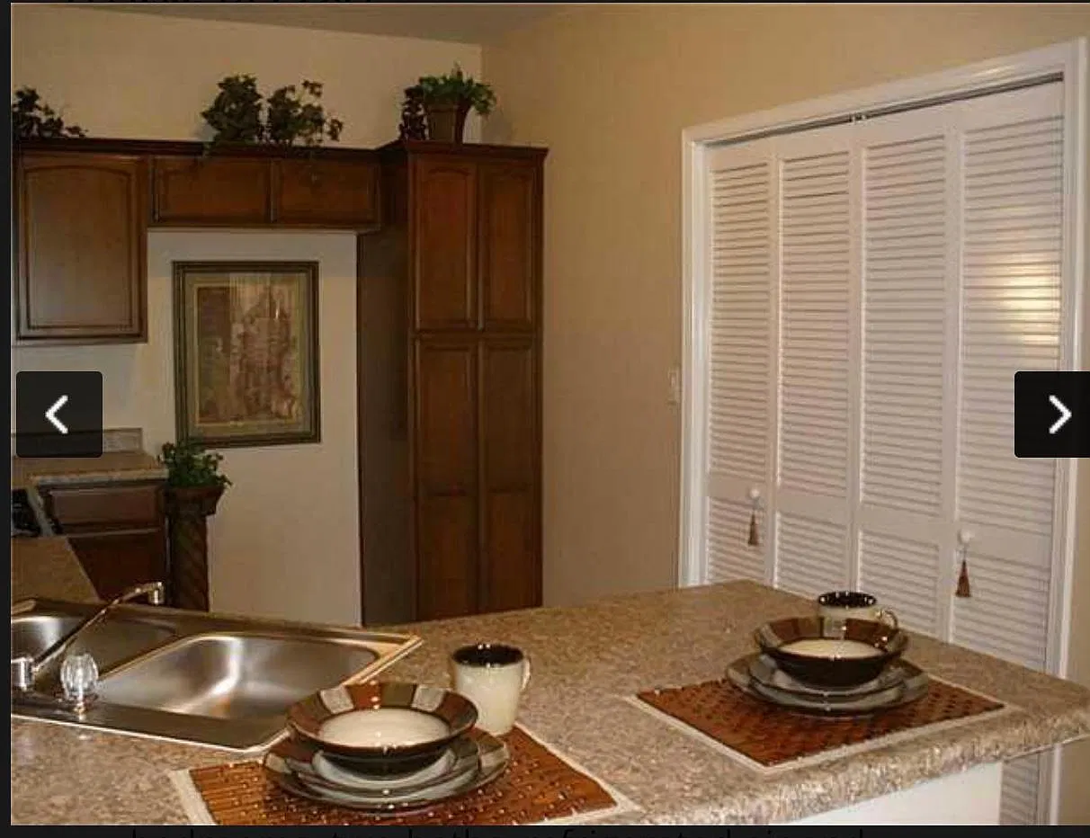 3605 Keltner Ave — Photo 2