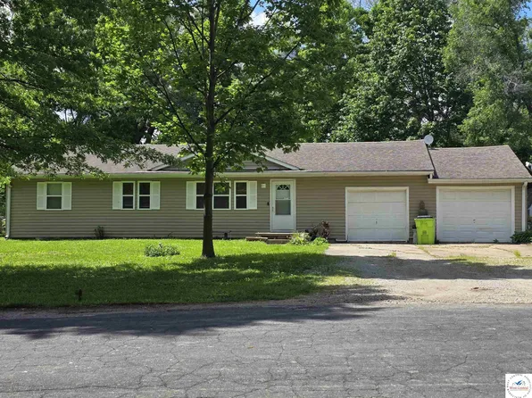 2808 Monsees Dr, Sedalia, MO 65301