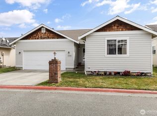 1048 NE Cordero Pl, Oak Harbor, WA 98277