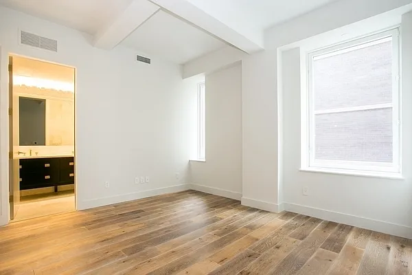 Rented by CMB Realty, LLC | media 9