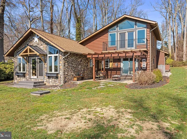 16 High Point Rd, Perryville, MD 21903