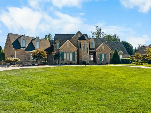 54 Talbott Dr, Bowling Green, KY 42103