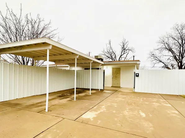 2806 S Largo Dr, Roswell, NM 88203