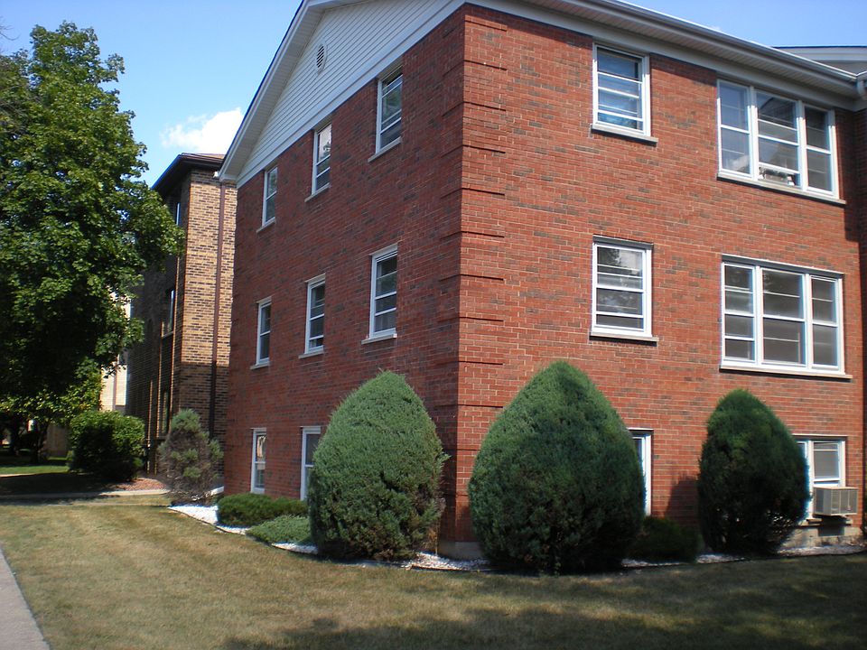 1st image of 7190 W Dickens Ave #1W