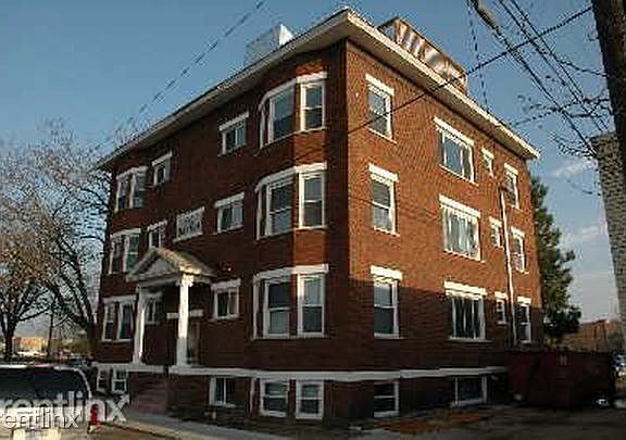 Builidng Exterior from SE