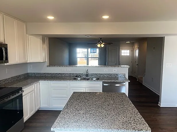 148 Olga Dr — Photo 10
