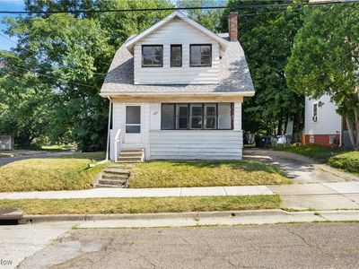 889 Fess Ave, Akron, OH, 44307