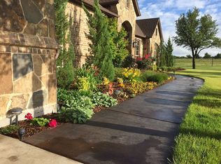 302 Aledo Springs Ct, Fort Worth, TX 76126