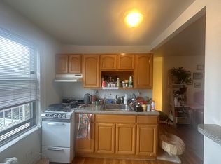 2052 32nd St #3, Astoria, NY 11105