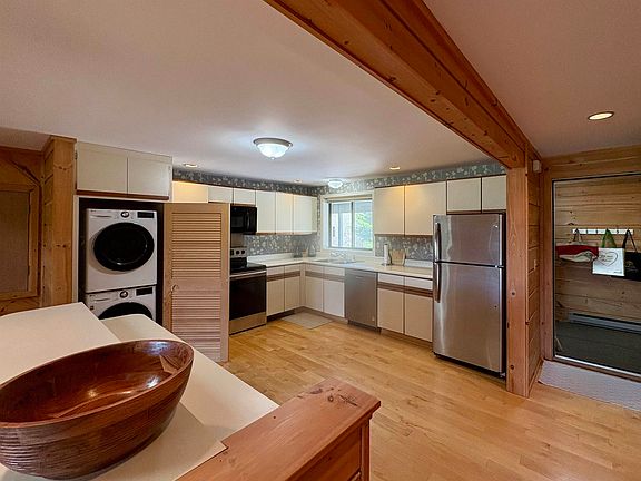 5th image of 39 Sage Hill Rd #25