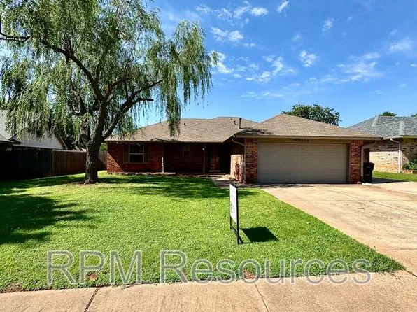 1420 NE 1st St, Moore, OK 73160