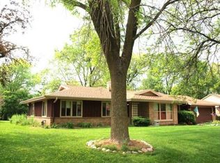 8535 N Greenvale Rd, Bayside, WI 53217