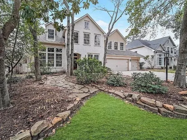 11 Sunspree Pl, Spring, TX 77382