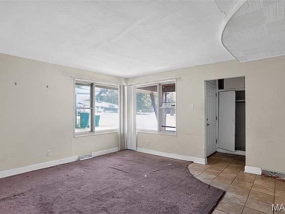 5th image of 9955 Lanier Dr