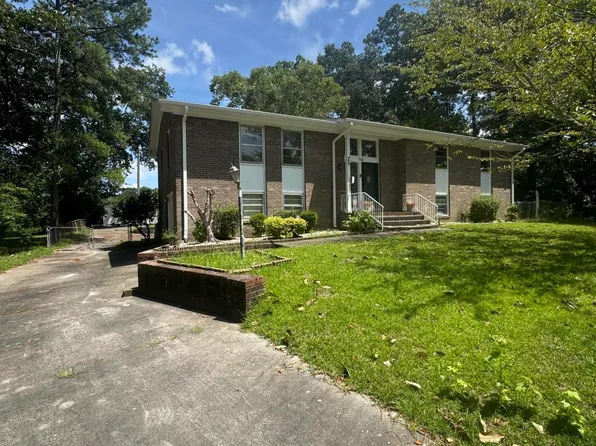 102 Circle Drive, Snow Hill, NC 28580