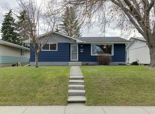 3215 N Boulton Rd NW, Calgary, AB T2L1M2