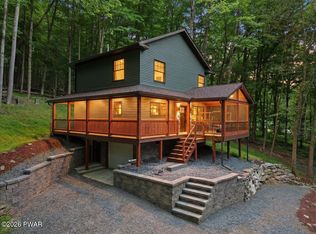 159 Lennon Rd, Greentown, PA 18426