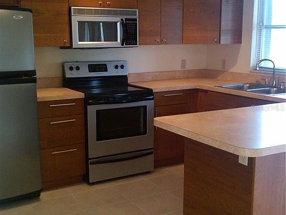 4th image of 11713 Minto Ct Room 2