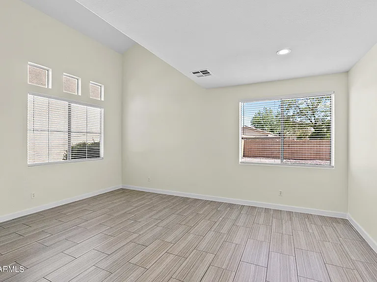 14369 W Lexington Ave — Photo 5