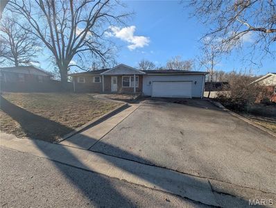 112 Appletree Ln, Glen Carbon, IL, 62034