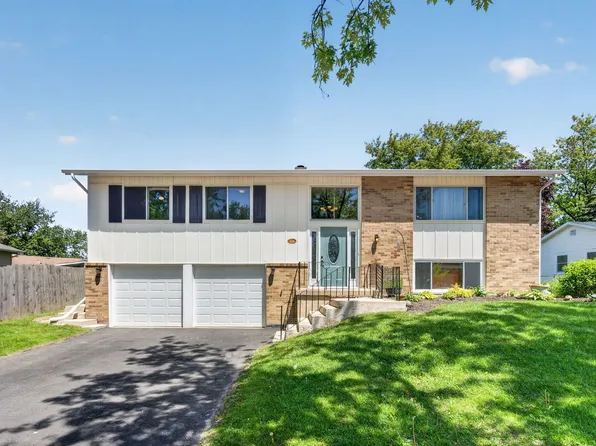 418 Charlestown Dr, Bolingbrook, IL 60440