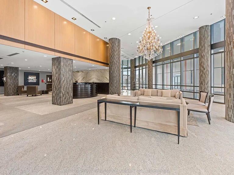 825 Church St #Penthouse 401 — Photo 45