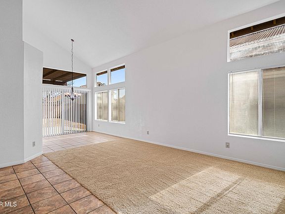 4th image of 43742 Rialto Dr