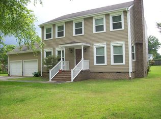 102 Portsmouth Rd, Greenwood, SC 29649