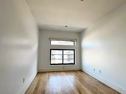 Rented by Doorway NYC, LLC | media 21