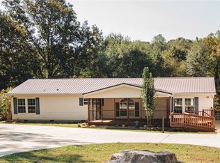 134 Deerbrook Dr, Nicholson, GA 30565