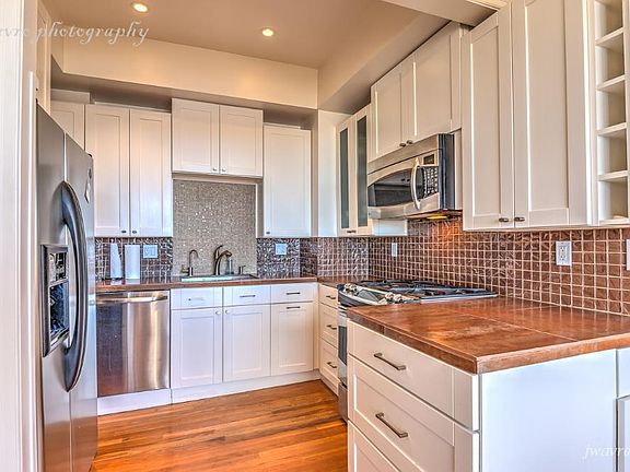 4th image of 1450 Greenwich St APT 604