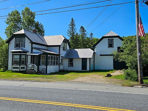 4th image of 946 US Route 2 W