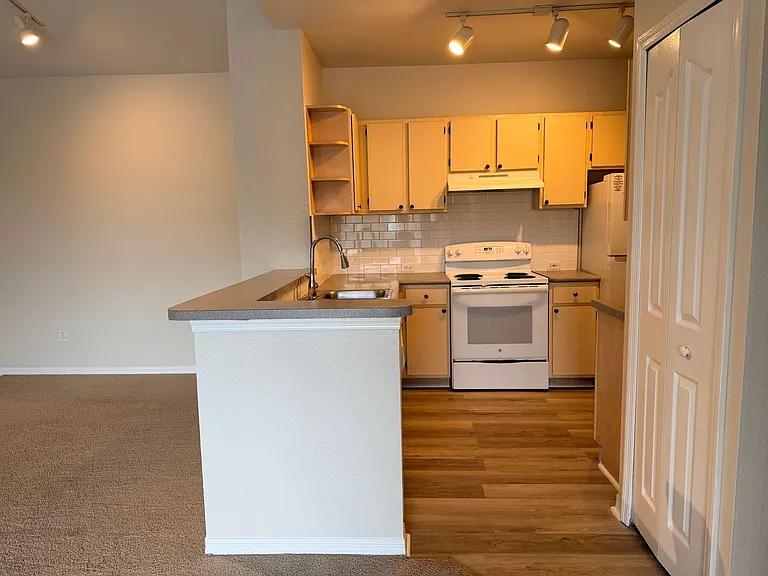 2651 Maitland Crossing Way #303 — Photo 8